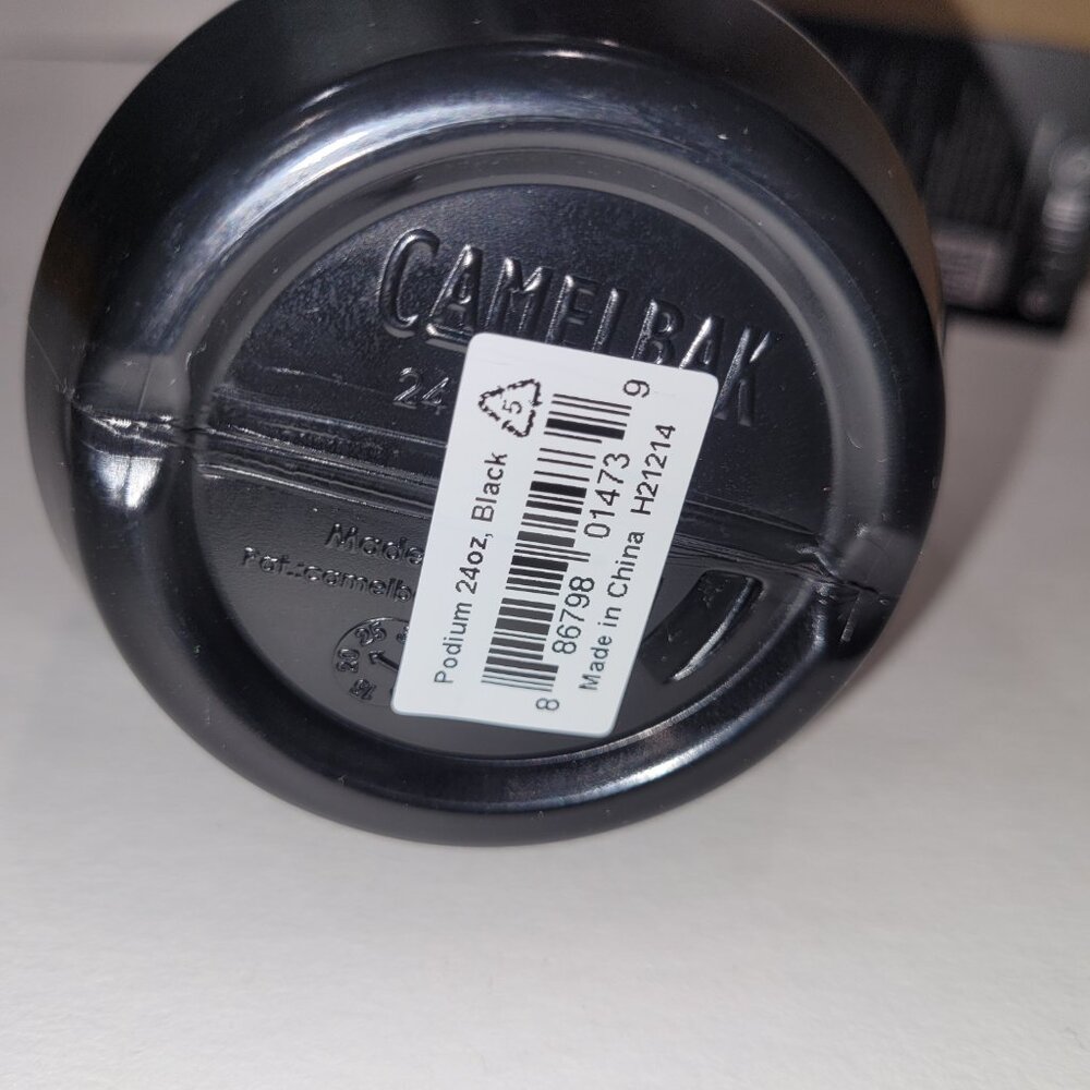 Camelbak Water Bottle Podium 24Oz Water Bottle  New w/ Tags - Picture 7 of 7